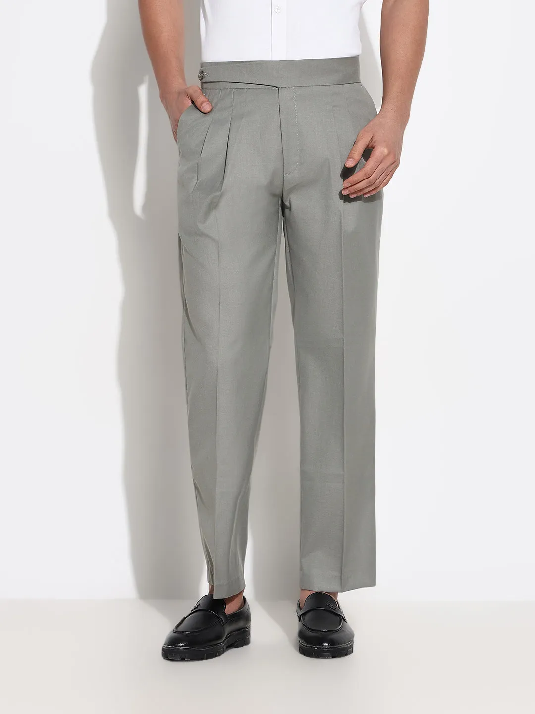Men Grey Solid Formal Low-Rise Pleated Trousers