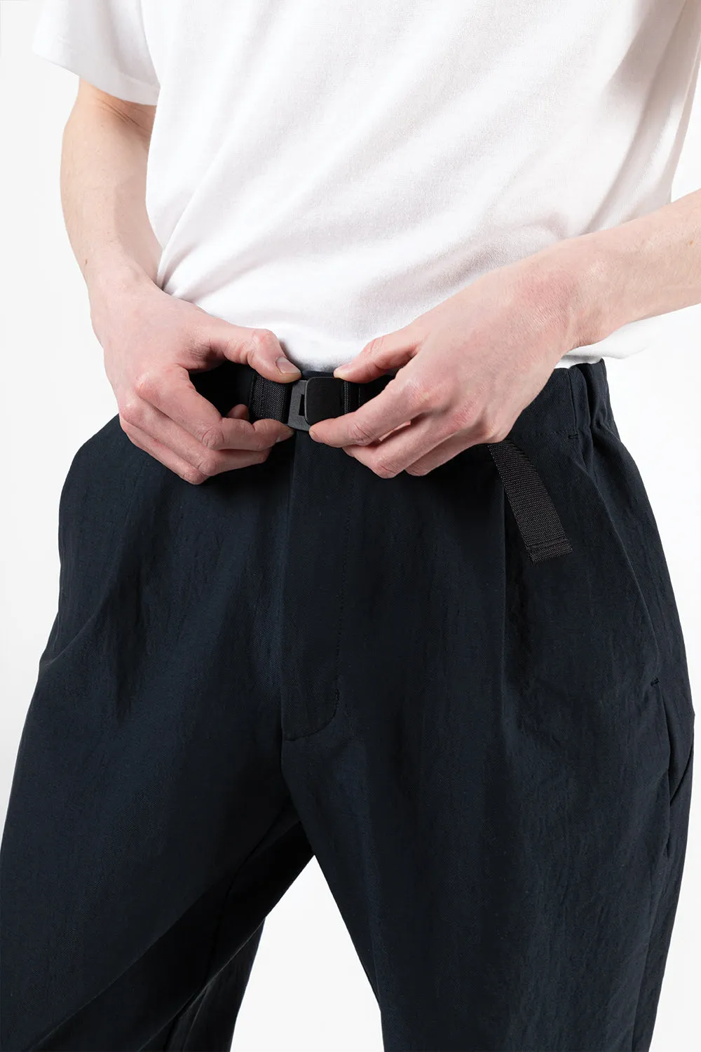One Tuck Tapered Stretch Twill Pants - Dark Navy