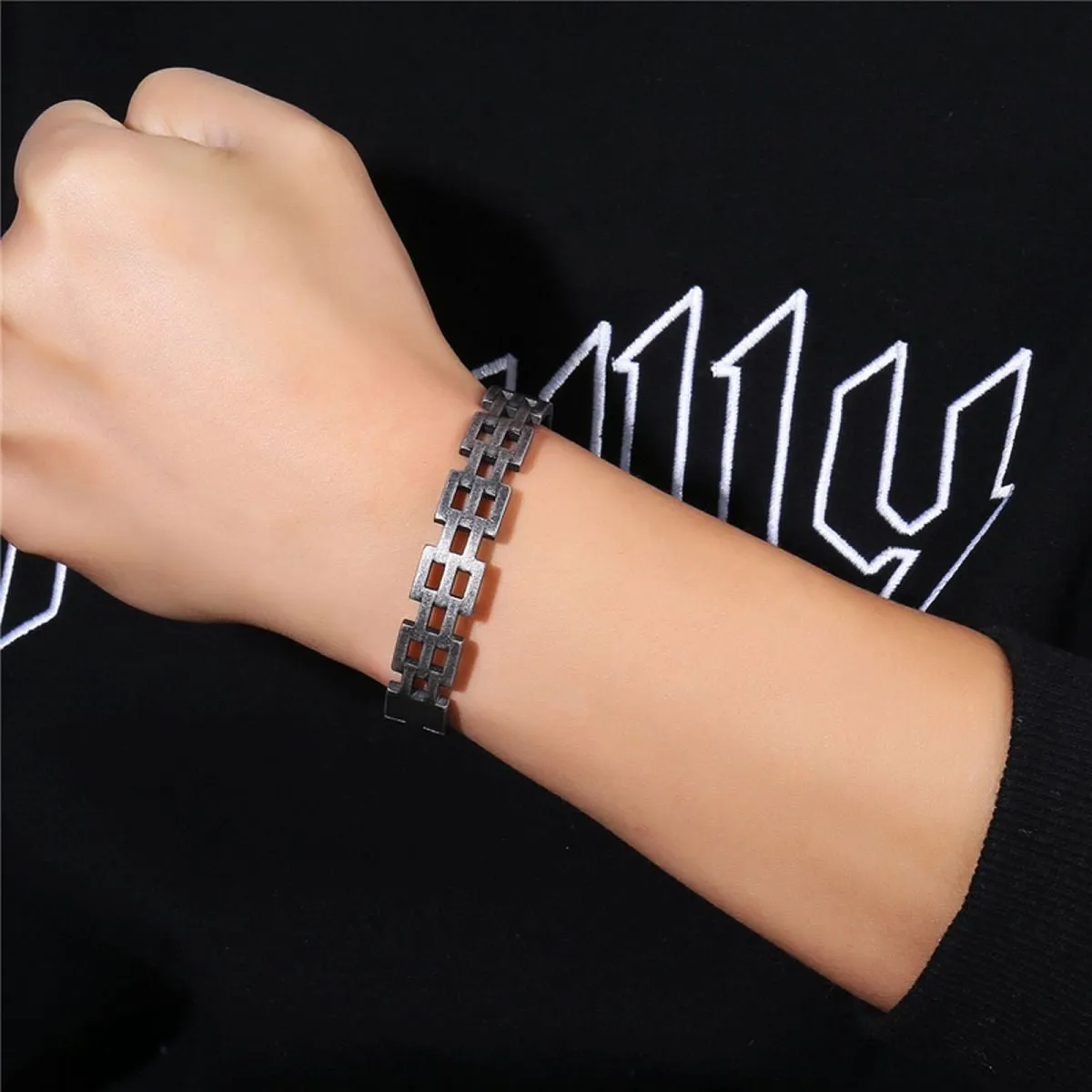 Stylish Italian Black 316L Stainless Steel Openable Kada Bracelet Men