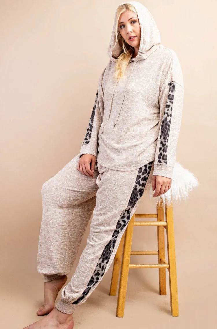 Wild Dreams Leopard Loungewear Stripe Joggers (Plus)